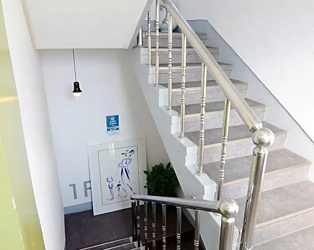Insadong Hostal *